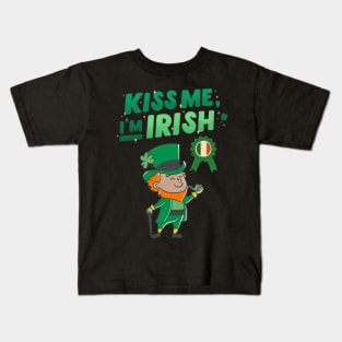 Saint Patricks Day, Kiss Me Im Irish Kids T-Shirt